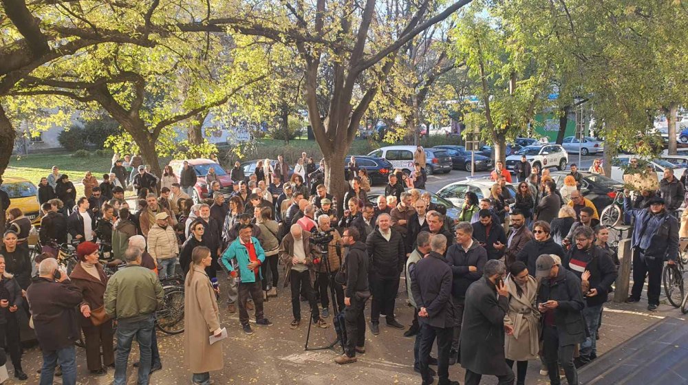 Skup podrške Goranu Ješiću i ostalim uhapšenima u Novom Sadu (FOTO; VIDEO) 1