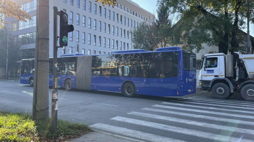 Jovanović (Centar za lokalnu samoupravu): Beograd planira da ukine red vožnje javnog prevoza 10