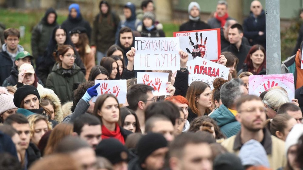 "Zahtevi nisu ispunjeni, blokade se nastavljaju": Studenti FDU se oglasili nakon obraćanja Vučića 8