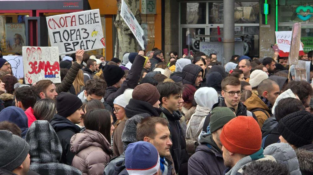 Studenti Elektrotehničkog fakulteta sutra organizuju protest isprd Ministarstva prosvete- pozivaju đake i prosvetare da im se pridruže 8