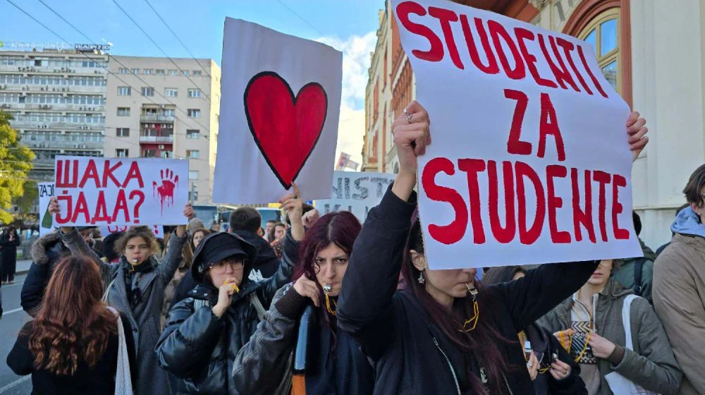 "Kad će čas savesti": Blokada i na Studentskom trgu 1