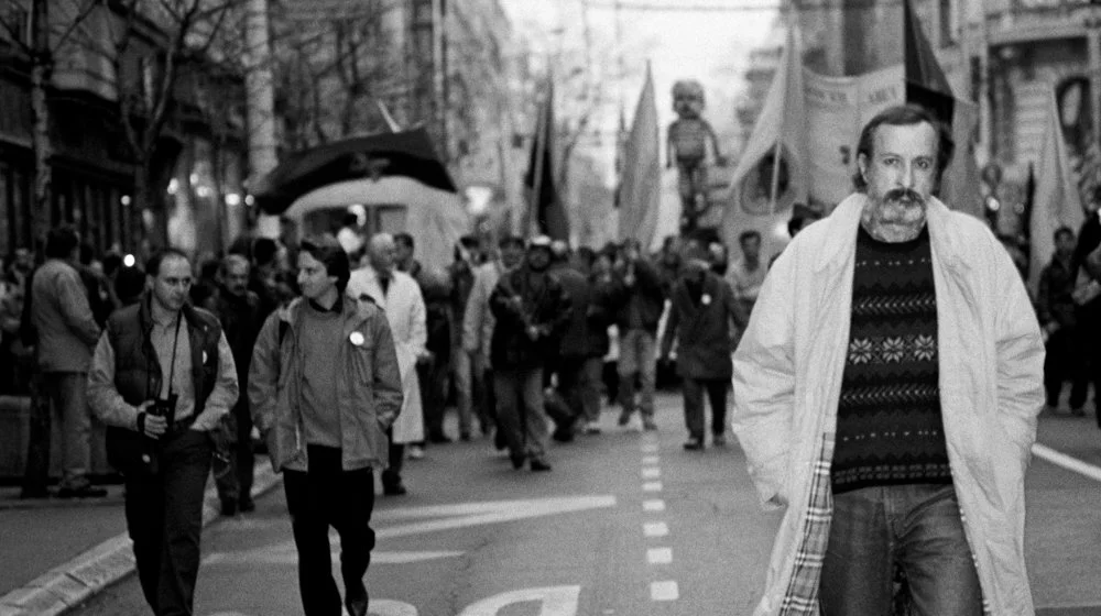 Odlazak umetnika koji je poput rudara kopao po našoj savesti: Povodom smrti Dragoljuba Raše Todosijevića (1945-2024) 9