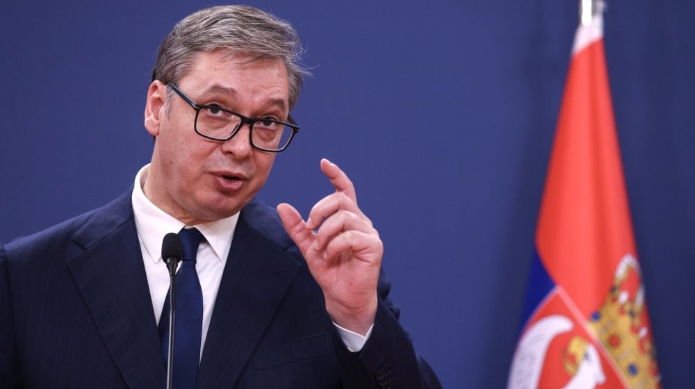 Bivši ambasador SR Jugoslavije u SAD: Vučićeva "Crna lađa" se zaljuljala 10