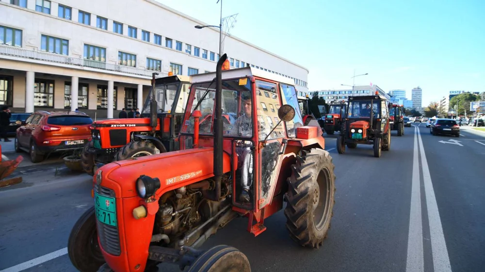 Poljoprivrednici pisali MUP-u: Dolazimo traktorima u Novi Sad da obezbeđujemo studentske proteste