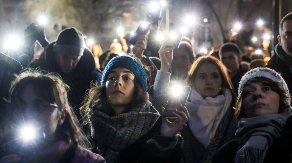 Veliki protest u Beogradu - u fotografijama 9