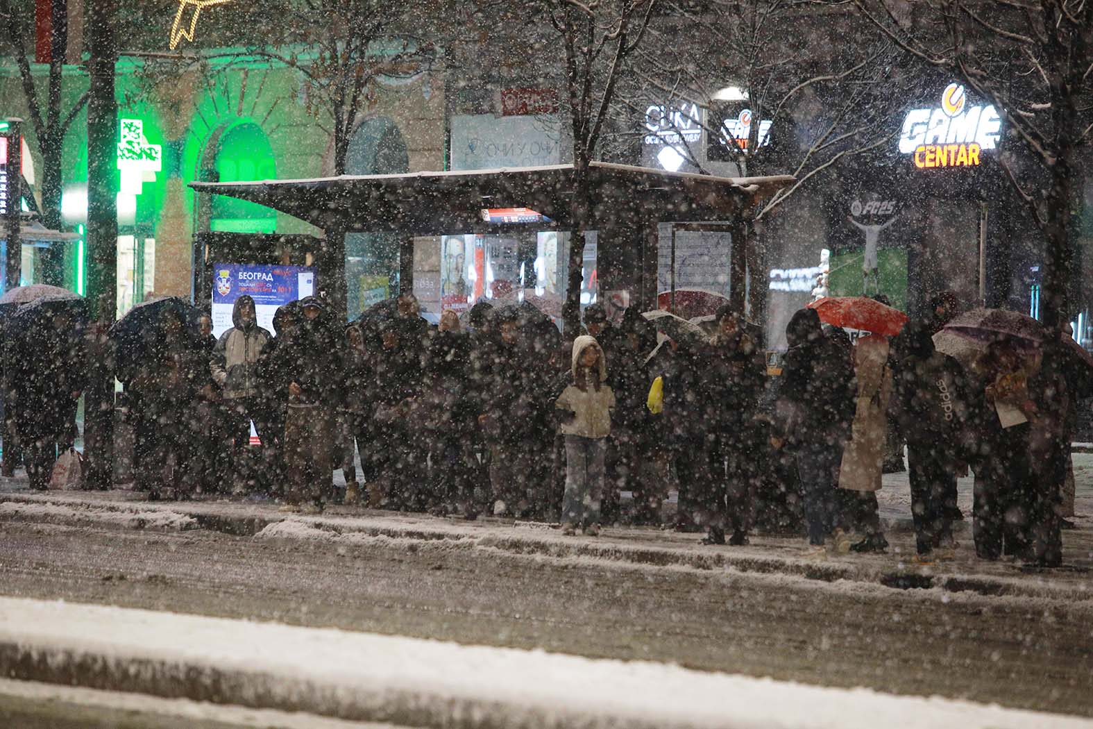 Srbija pod snegom: Ko je odgovoran za kolaps na putevima? 2