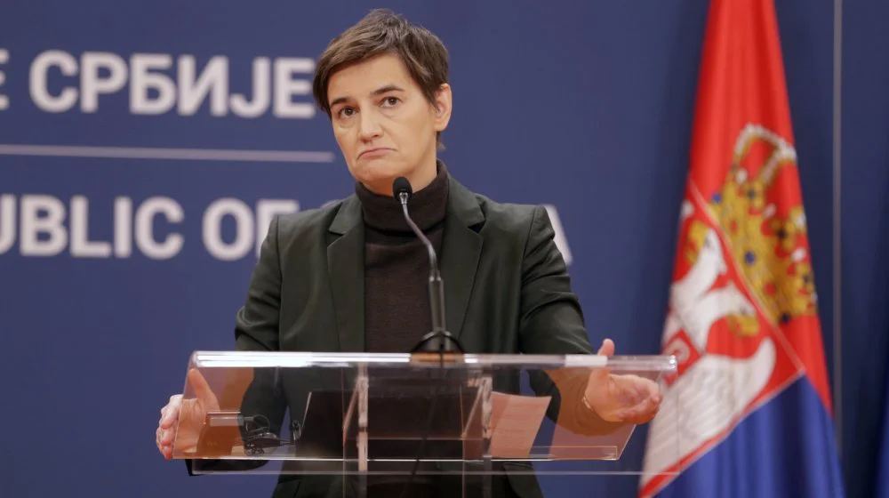 Verujte Ani Brnabić, a ne sopstvenim očima 1