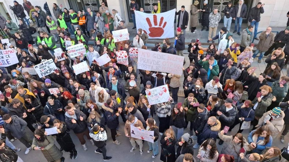 Studentska buna u Novom Sadu, Skupština Vojvodine usvojila budžet bez rasprave 8