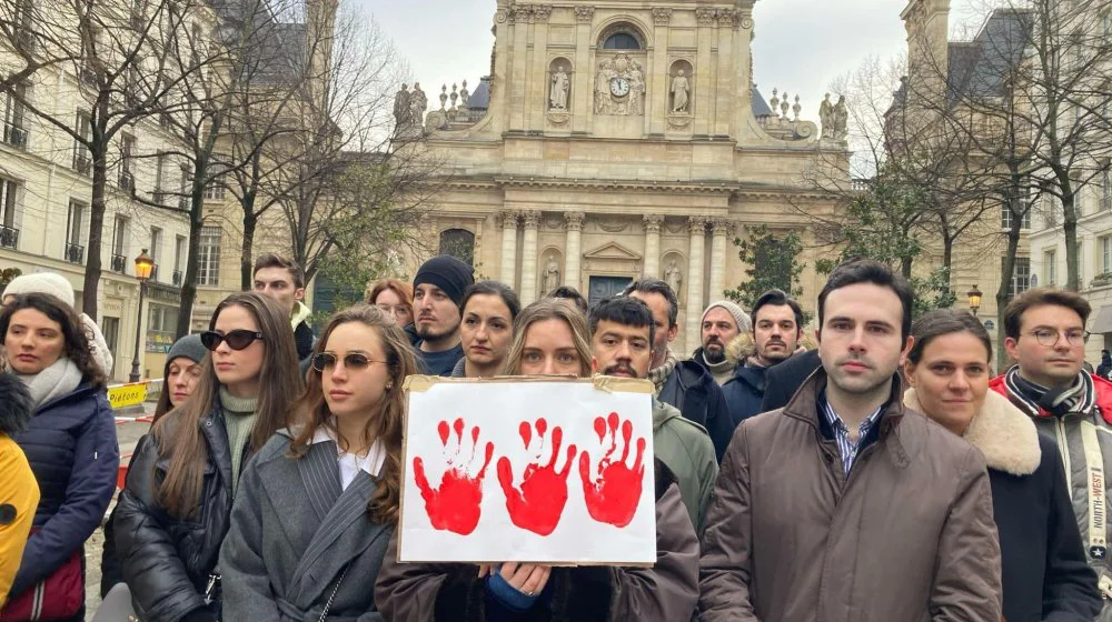 Protesti i ovog vikenda, i u Parizu 15 minuta tišine 10