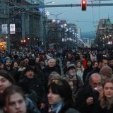 Arhiv javnih skupova: Protest na Slaviji najveći ikad održan u Srbiji, koliko ljudi je bilo na skupu u Nišu? 6