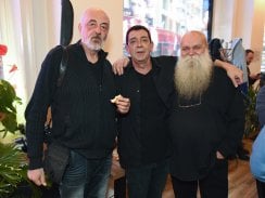 Doš’o je dan, kad svako je shvatio sam: „Život u bašti” novi album grupe „Istok iza” 4