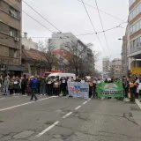 Protest mladih iz "Borbe" počeo tačno u 11,52: Saobraćaj ispred RTS u Takovskoj zaustavljen 6