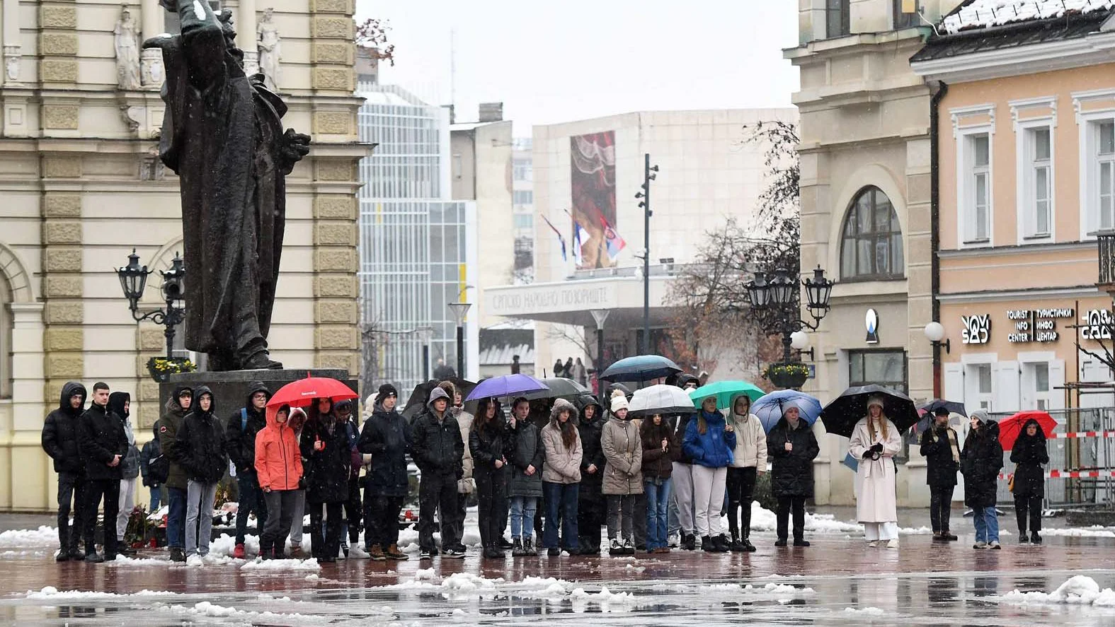 Biće ovo srećna zemlja, samo da se oslobodimo usrećitelja: Dnevnik Dobrivoja Antonića 2