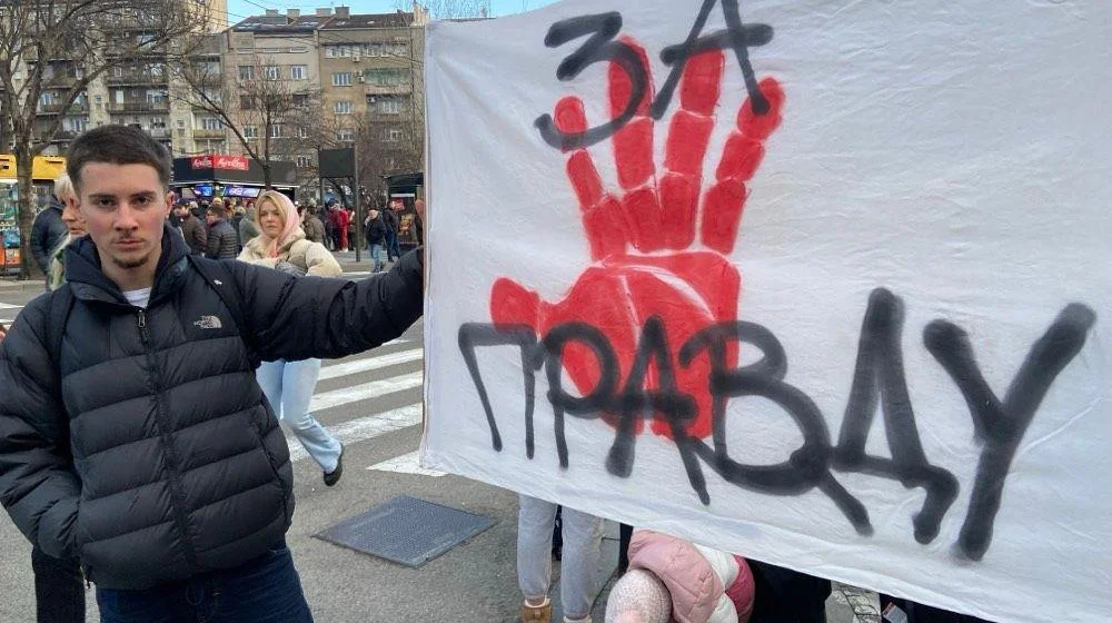 Hiljade ljudi na studentskom protestu u Beogradu 7