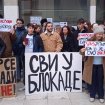 "Vreme je za buđenje": Protesti ispred beogradskih fakulteta, dekan Filozofskog stao uz studente (FOTO, VIDEO) 16