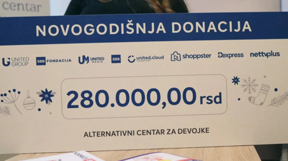 SBB fondacija upućuje tradicionalne novogodišnje donacije: Prvi ček uručen Alternativnom centru za devojke u Kruševcu 9