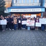 PMF u Nišu podržao "mirno i slobodno" izražavanje mišljenja studenata, ali nije dozvolio blokadu zbog "bezbednosnog rizika" 7