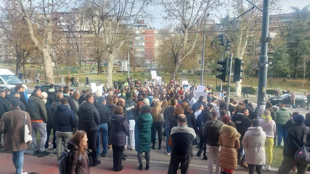 Studenti i danas blokirali saobraćaj na 15 minuta 2