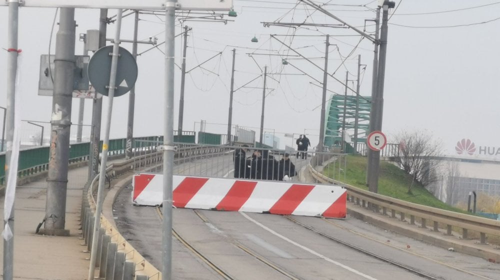 Radnici počeli da seku Stari savski most, aktivisti zovu građane na protest 14. decembra 1