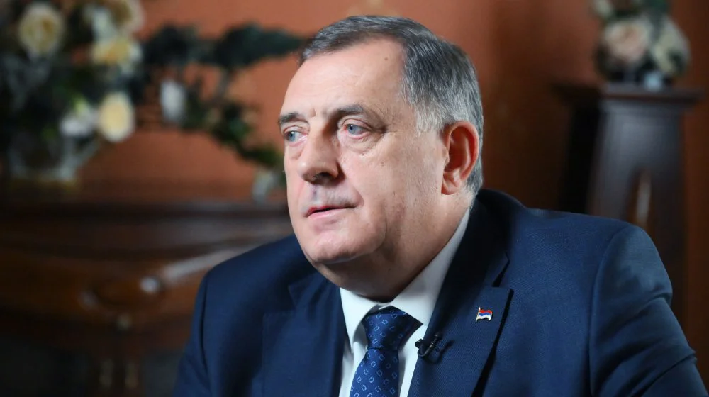 SAD uvele sankcije osobama i kompanijama koje su u vezi s porodicom Dodik