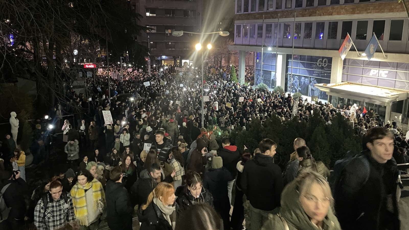 Kako je izgledao protest studenata ispred RTS-a u fotografijama 19