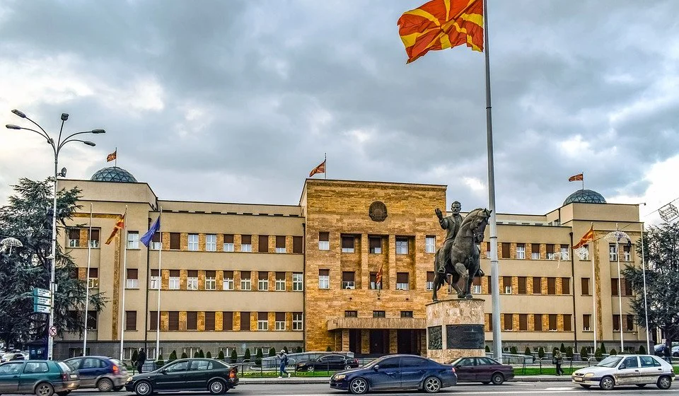 Skoplje u javni prevoz uvodi deljenje električnih automobila da smanji zagađenje 9