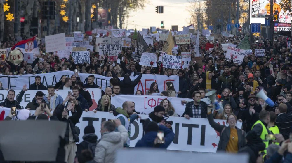 Šta je zajedničko protestima u Srbiji i Gruziji? 10