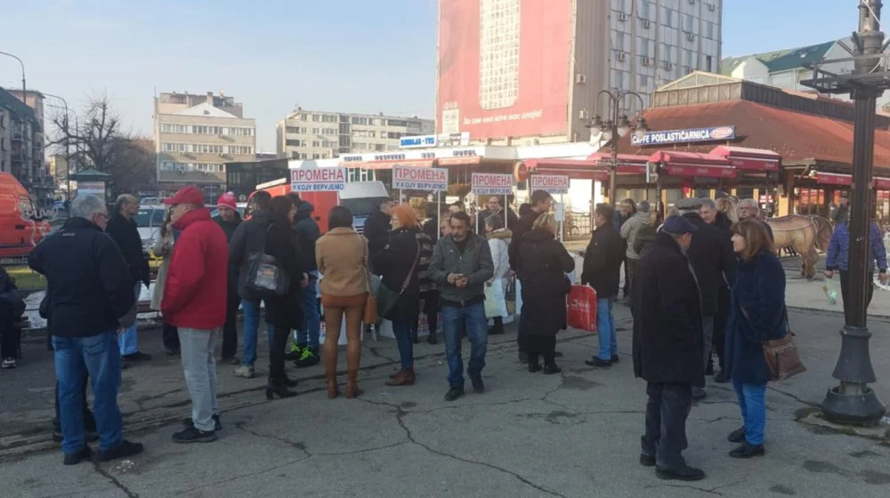 Turistička organizacija Zaječara tvrdi da je opozicija zloupotrebila Novogodišnji bazar, oni da direktorka promoviše stranku 8