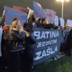 Studenti i aktivisti ispred Predsedništva: "Ruke su vam krvave, nismo plaćeni" (VIDEO, FOTO) 5