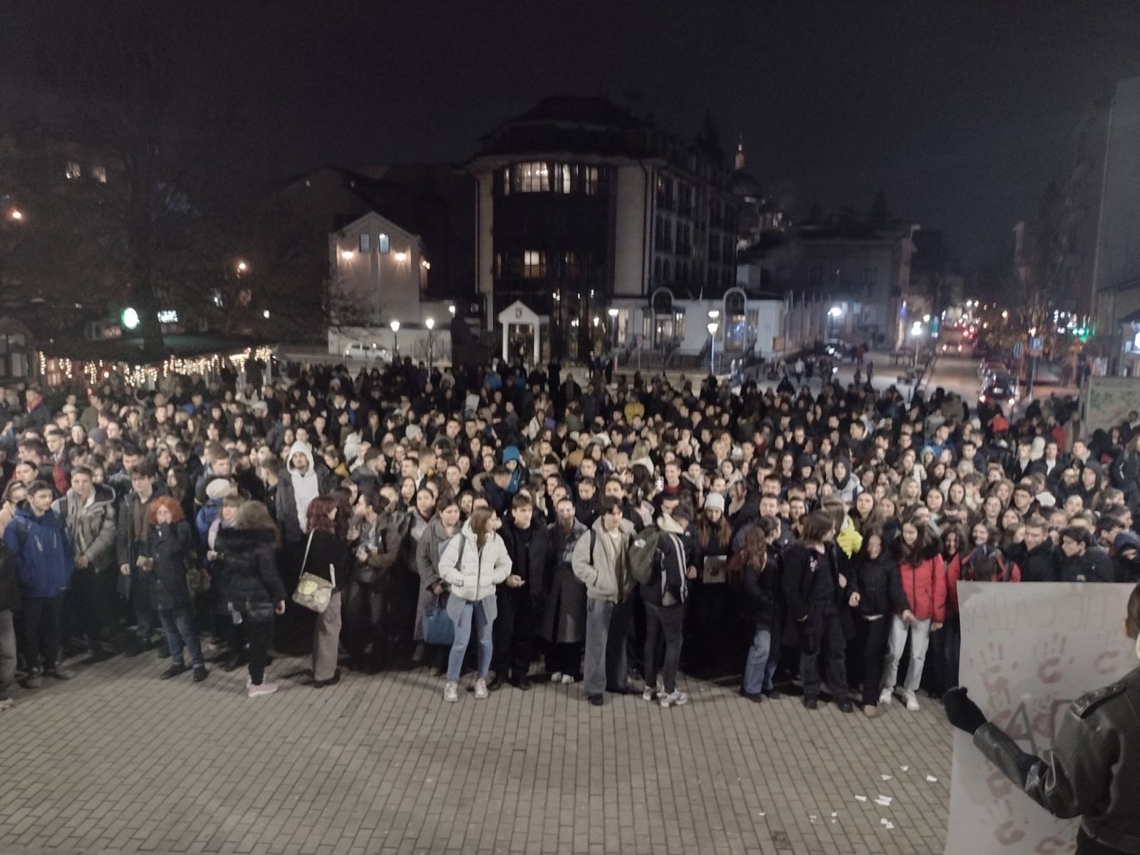 Zatvorimo vrata da otvorimo buduċnost: Blokada Prve kragujevačke gimnazije (FOTO) 4