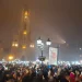 Novogodišnji protest studenata u Novom Sadu: Crni flor okačen oko Gradske kuće (VIDEO, FOTO) 4