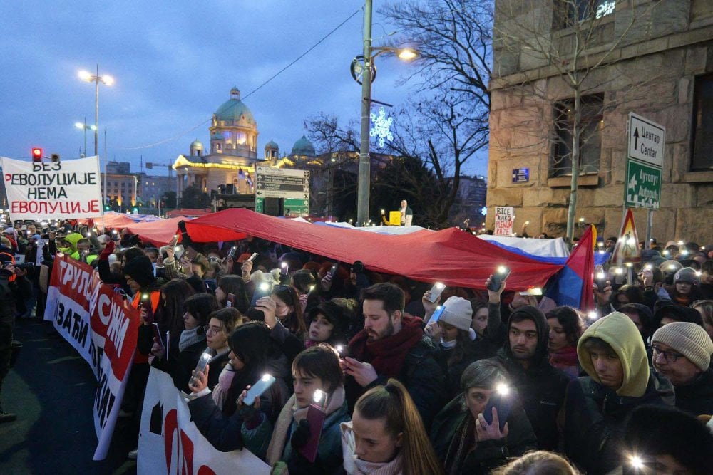 Kako je izgledao protest ispred Ustavnog suda u Beogradu u slikama? (FOTO) 8