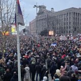 Studenti Filozofskog fakulteta: Najstrože osuđujemo pokušaje infiltracije nacističkih ogranizacija u proteste 16