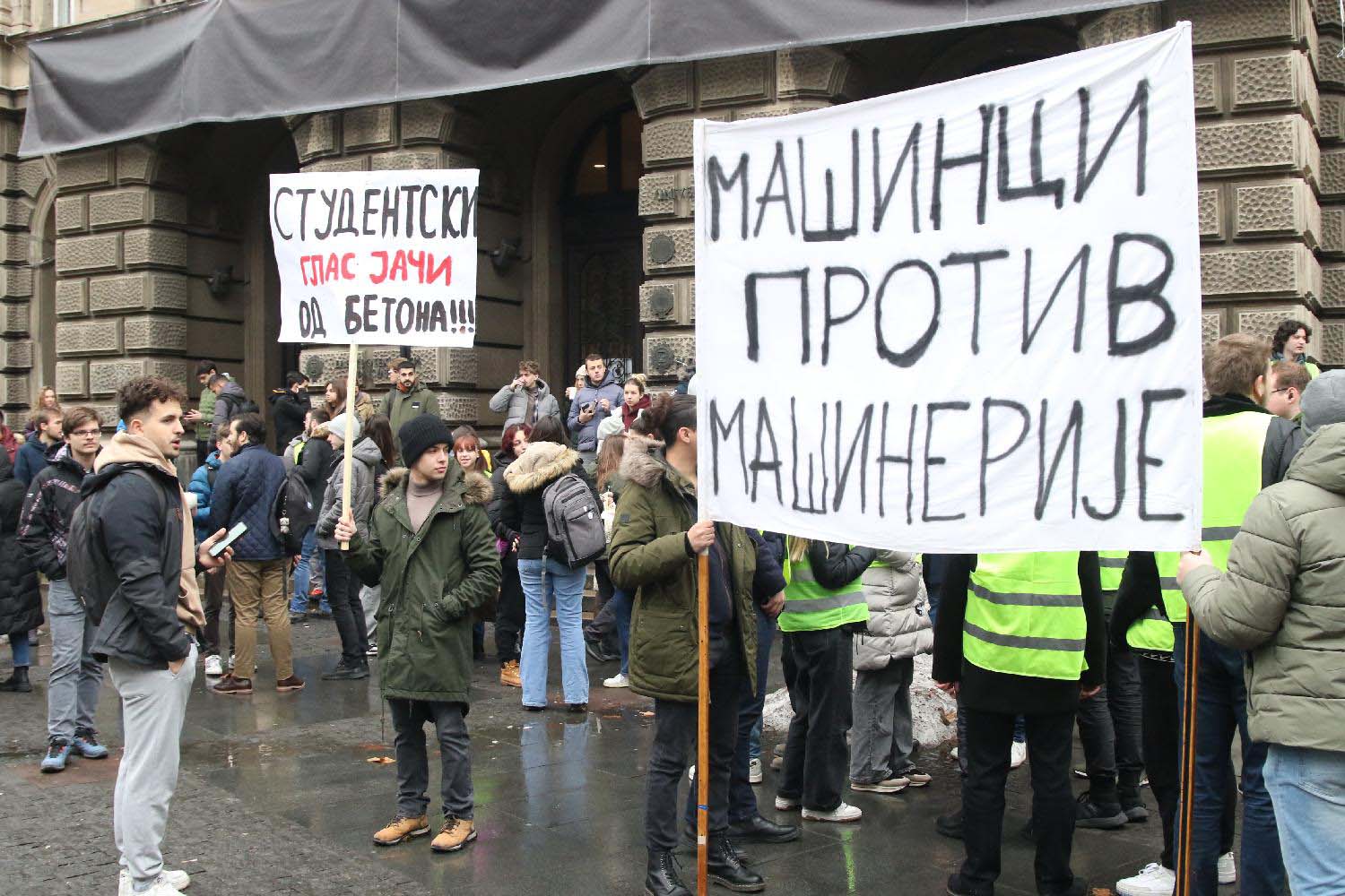 Kako prorežimski tabloidi ugrožavaju bezbednost studenata u blokadi? 2