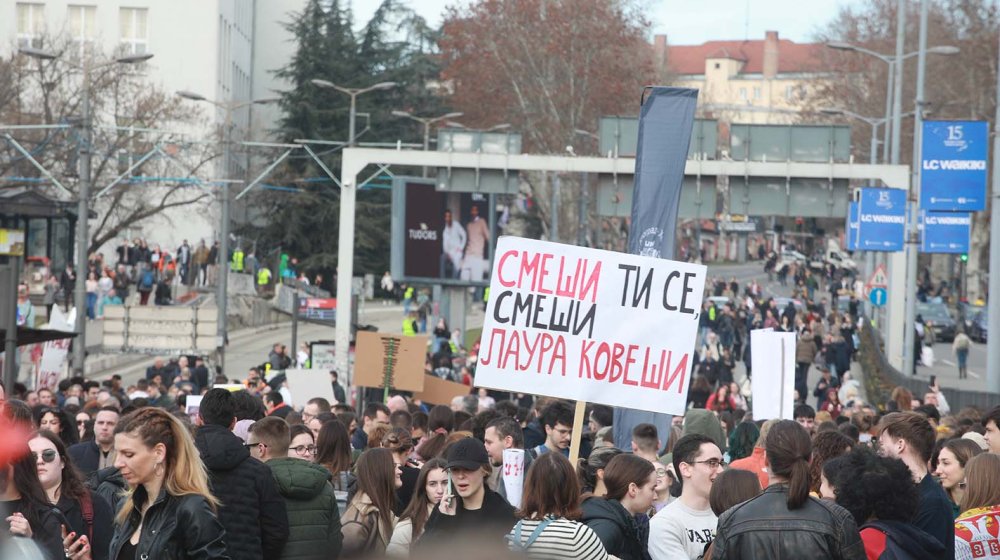 Roditelji dece sa smetnjama u razvoju uz studente koji idu do Novog Sada 10