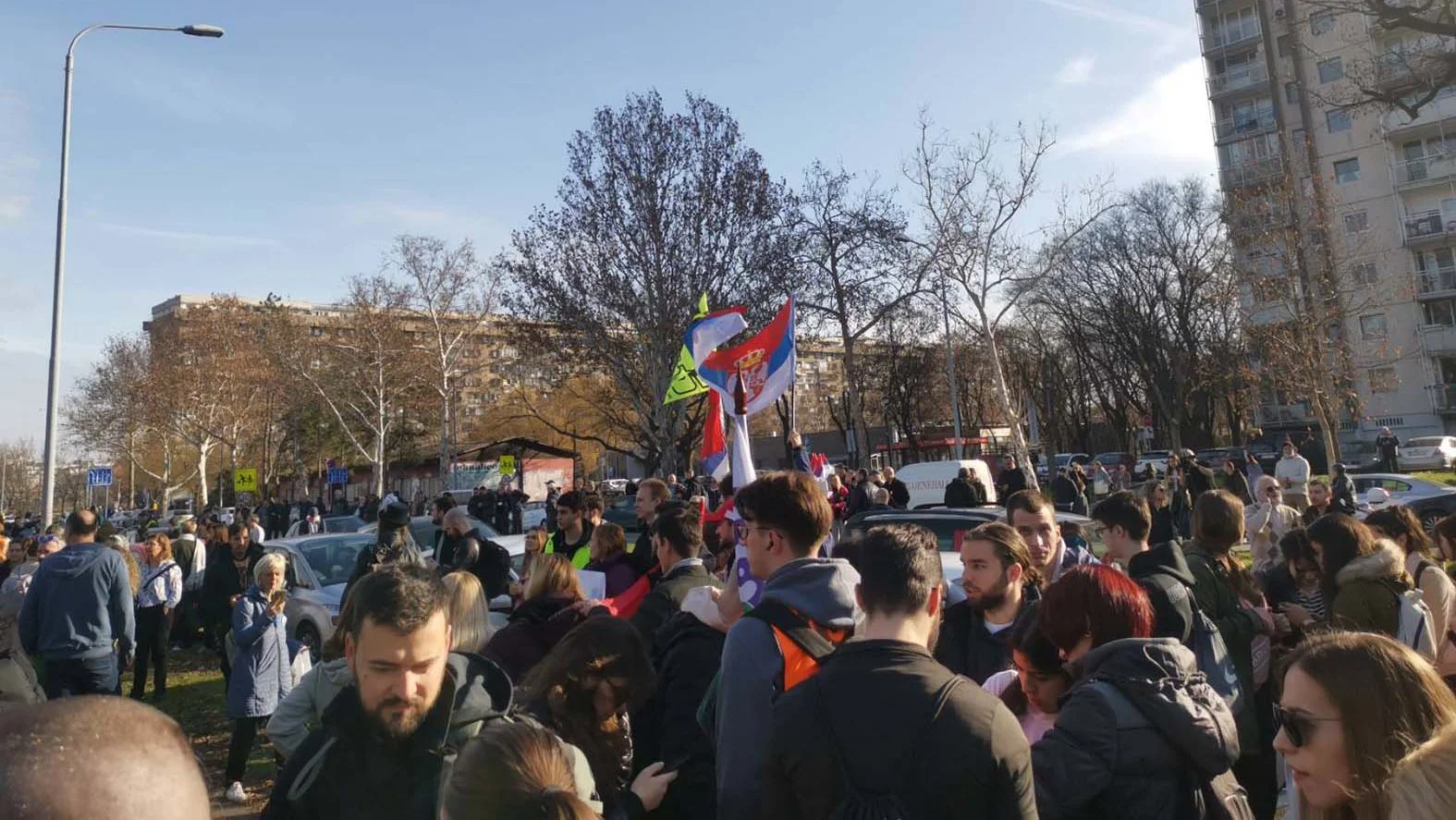 UŽIVO Studenti iz Beograda krenuli peške za Novi Sad (FOTO; VIDEO) 4