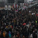 "Vlast svojim izjavama radi na omasovljenju protesta": Reakcije na Vučevićev komentar da je mala grupa na Mostaru izazvala veliku gužvu 4