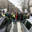 Nakon napada na studente održano 15 minuta tišine ispred Pravnog fakulteta u Beogradu 8