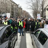 Nakon napada na studente održano 15 minuta tišine ispred Pravnog fakulteta u Beogradu 7