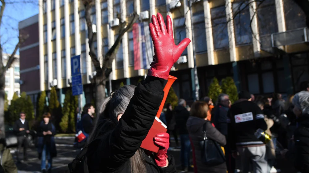 Zbog čega 'režimskim kuharicama' smeta Blokadna kuharica? 9