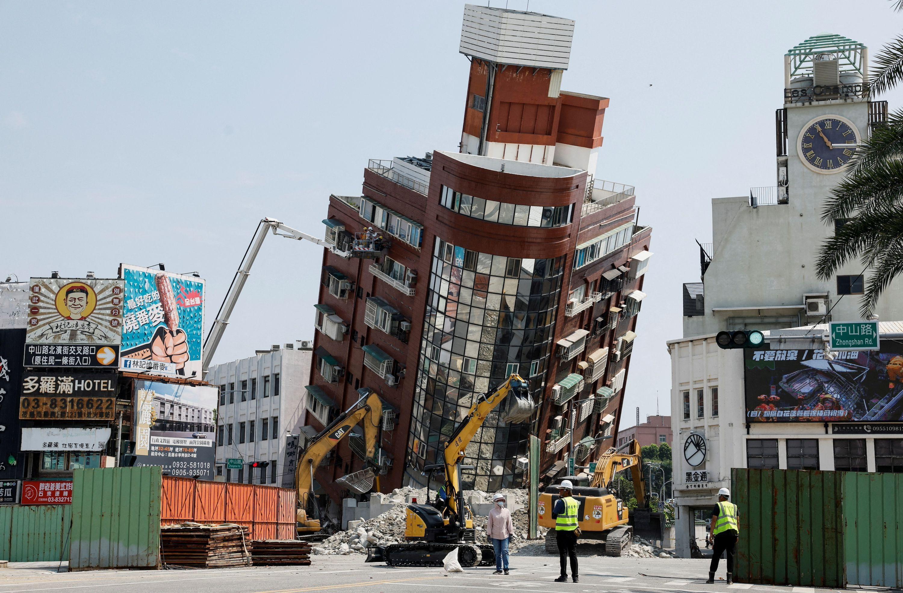 Oštećena zgrada u gradu Hualienu, na Tajvanu, 4. april 2024.