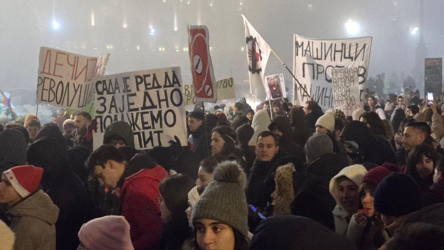 Kako je izgledao novogodišnji beogradski studentski protest snimljen dronom i u fotografijama 16