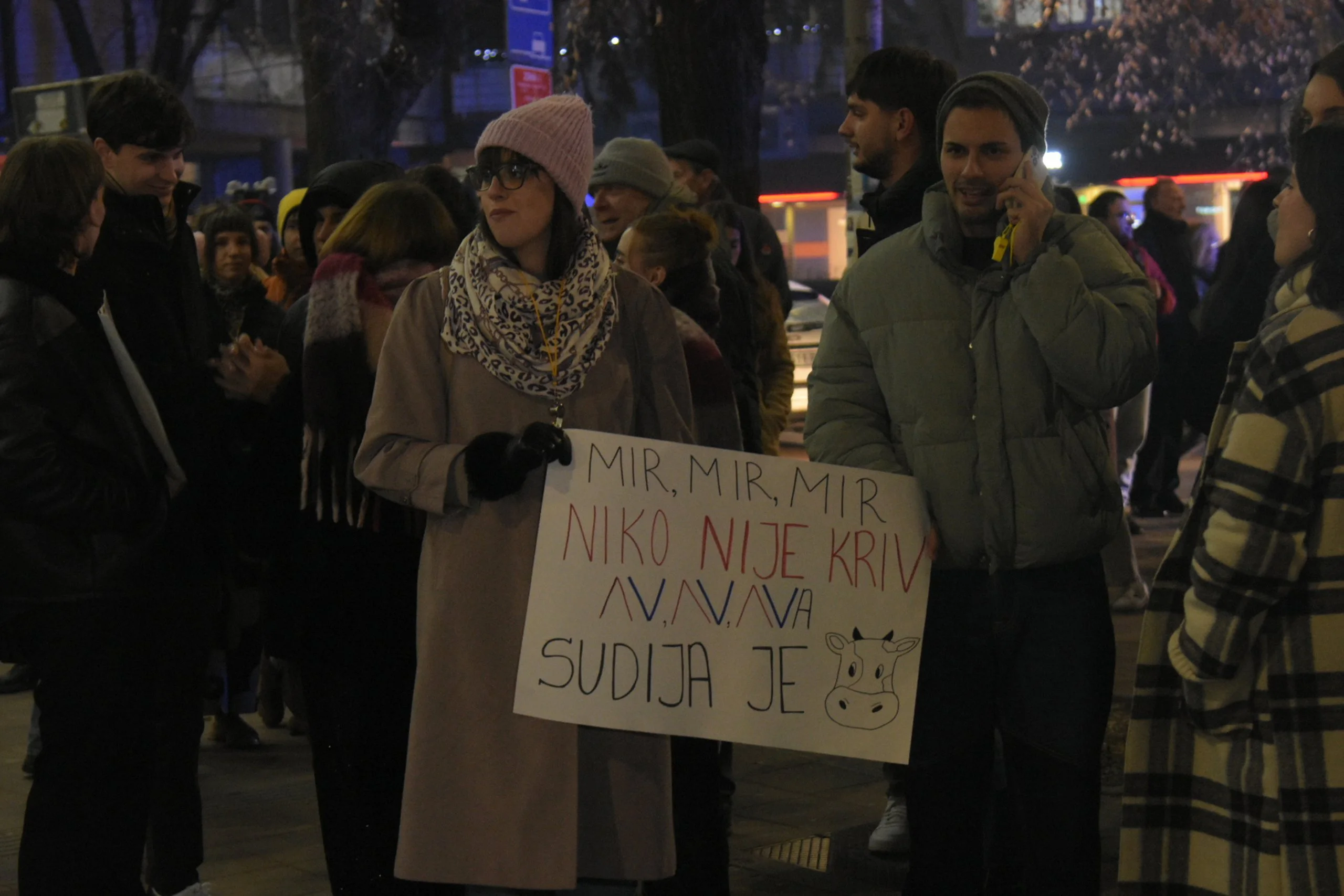 "Odbrojavamo poslednje dane”: Studentski novogodišnji protest u Nišu (FOTO) 4