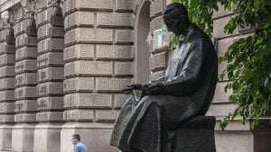 Laza Kostić, Nikola Tesla i Lenka Dunđerski: Priča o velikoj ljubavi i dobrim namerama 1