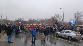 UŽIVO Generalni štrajk u Srbiji, počinje blokada na Ušću, veliki broj demonstranata u kolonama (FOTO/VIDEO) 13