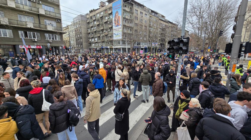 Studenti u nedelju na više sati blokraju naplatnu rampu na auto-putu Niš-Beograd 10