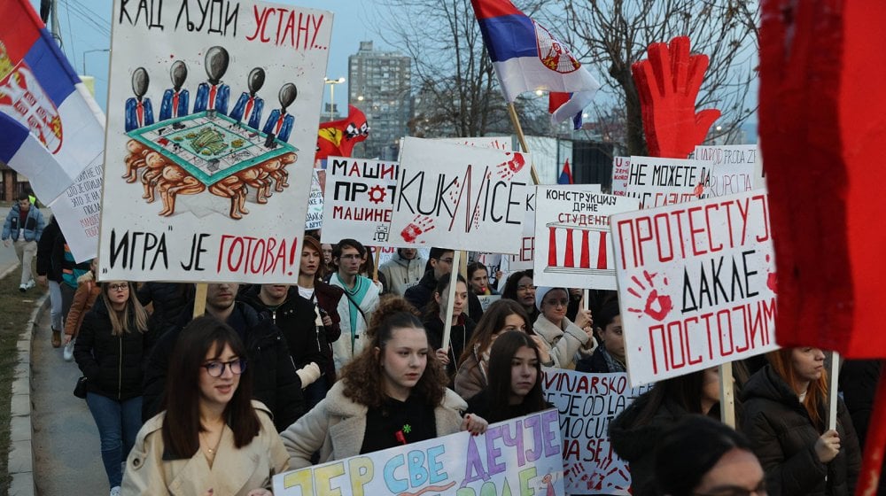 Studenti u blokadi Medicinskog fakulteta u Nišu: Dekan da se izvini, podrška profesorki 10