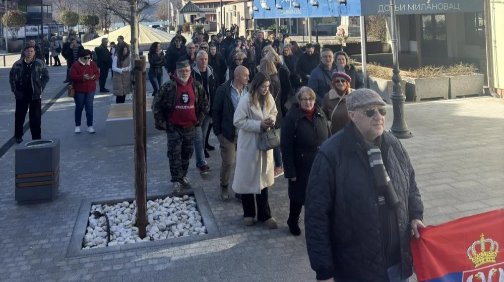 Prosvetni radnici u Gornjem Milanovcu najavili protestnu šetnju u utorak 1