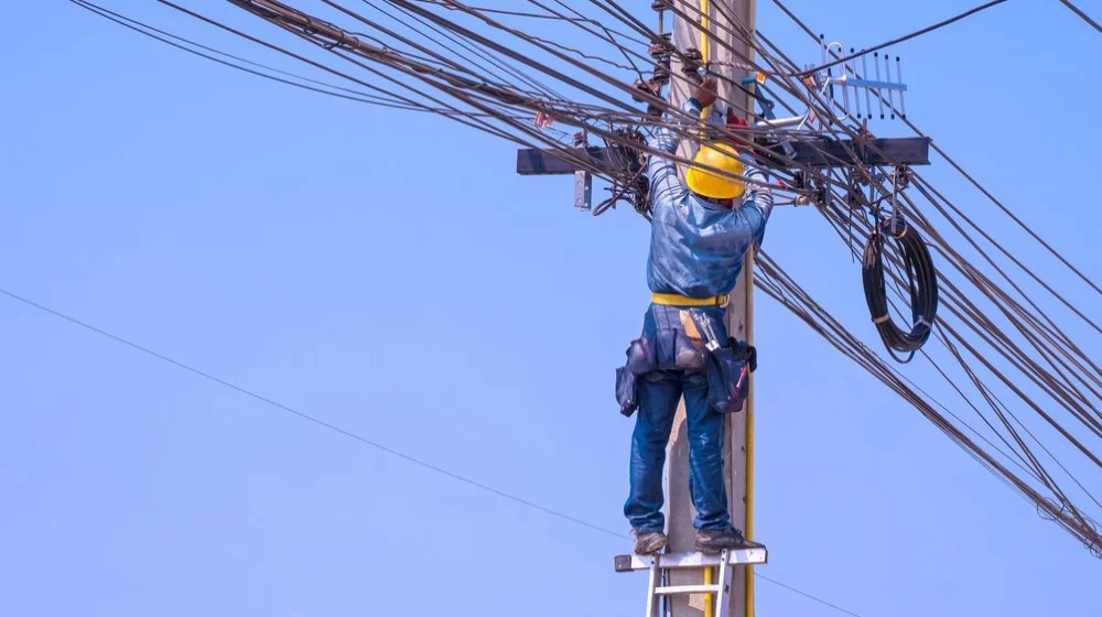 Isključenja struje u Beogradu: U nekim ulicama građani bez električne energije do 17 časova